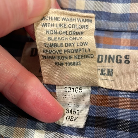 Duluth Trading Co button down shirt, XL Tall - Picture 8 of 8